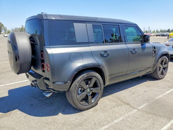 2025 LAND ROVER DEFENDER 110 X-Dynamic SE