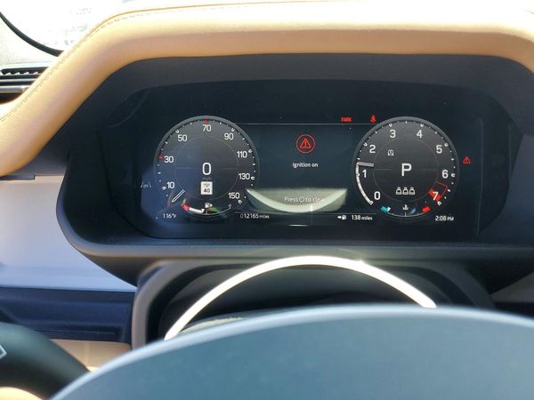 2025 LAND ROVER DEFENDER 110 X-Dynamic SE
