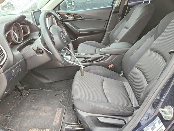 2016 MAZDA 3 Touring/GS