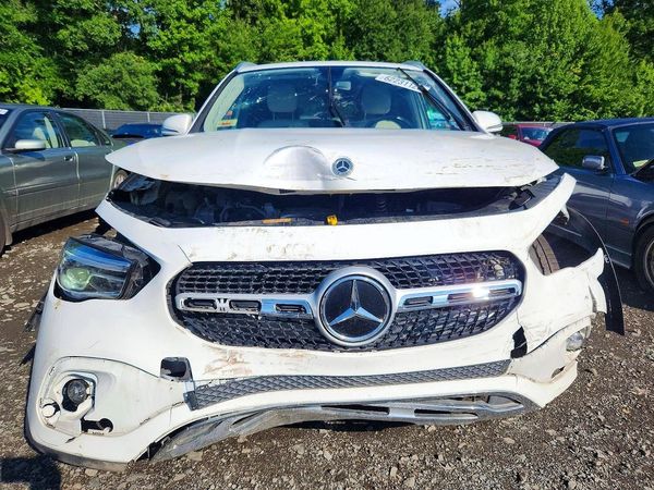 2021 MERCEDES-BENZ GLA GLA250-4M