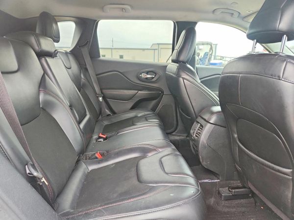 2019 JEEP CHEROKEE TRAILHAWK 4X4