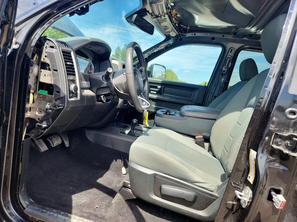 2018 RAM 2500 ST CREW CAB 4X4
