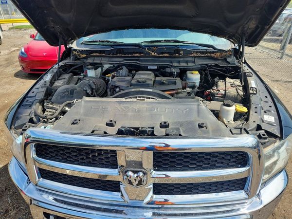 2018 RAM 2500 ST CREW CAB 4X4