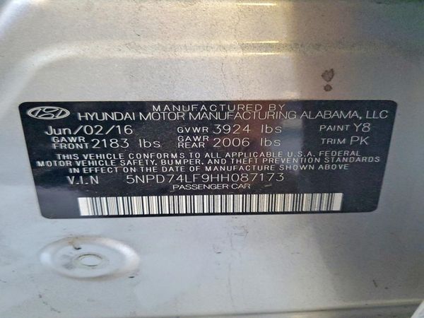 2017 HYUNDAI ELANTRA SE Base