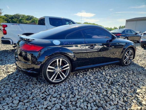 2016 AUDI TT quattro