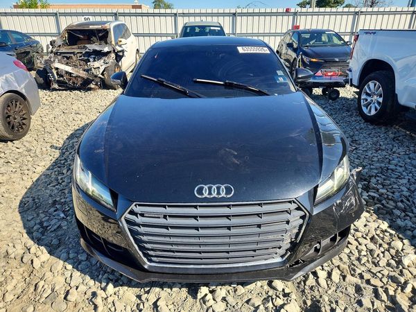 2016 AUDI TT quattro