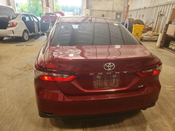 2021 TOYOTA CAMRY