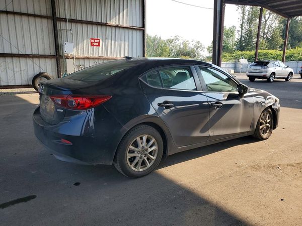 2015 MAZDA 3