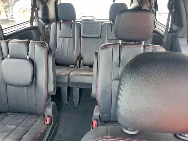 2017 DODGE GRAND CARAVAN GT