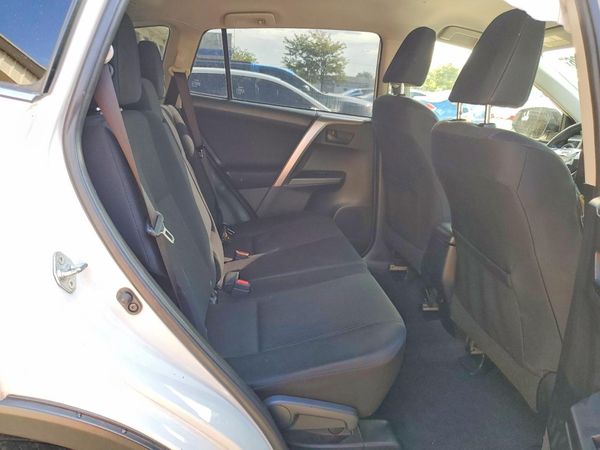 2016 TOYOTA RAV4 LE (X Grade)