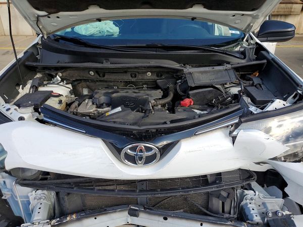 2016 TOYOTA RAV4 LE (X Grade)