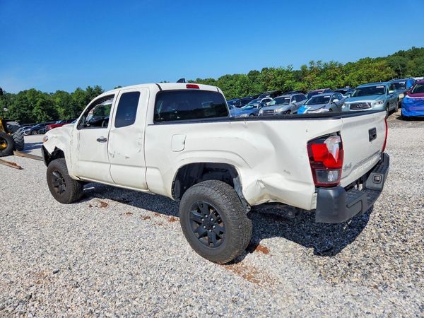2021 TOYOTA TACOMA SR5