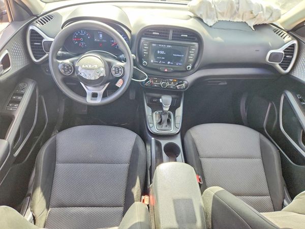 2022 KIA SOUL