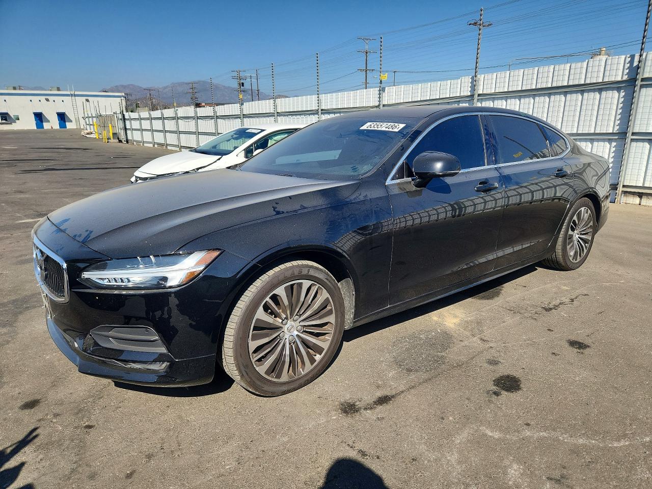 2020 VOLVO S90 Momentum