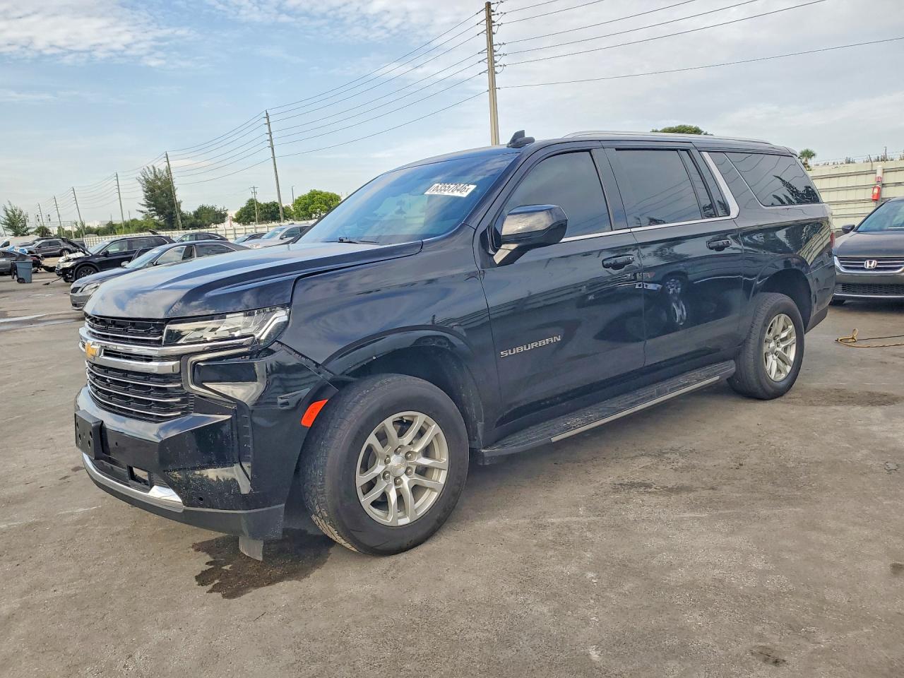 2023 CHEVROLET SUBURBAN LT