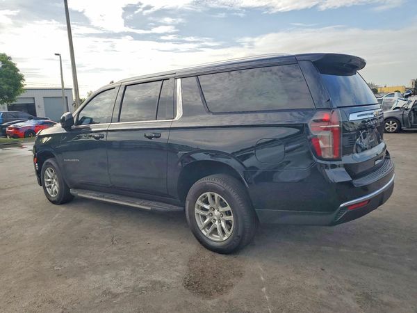 2023 CHEVROLET SUBURBAN LT