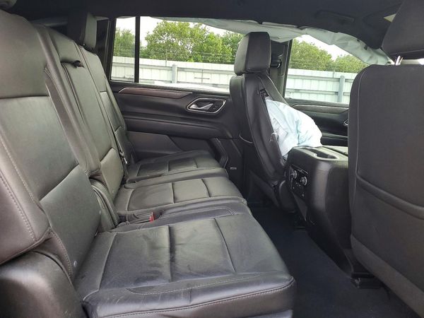 2023 CHEVROLET SUBURBAN LT