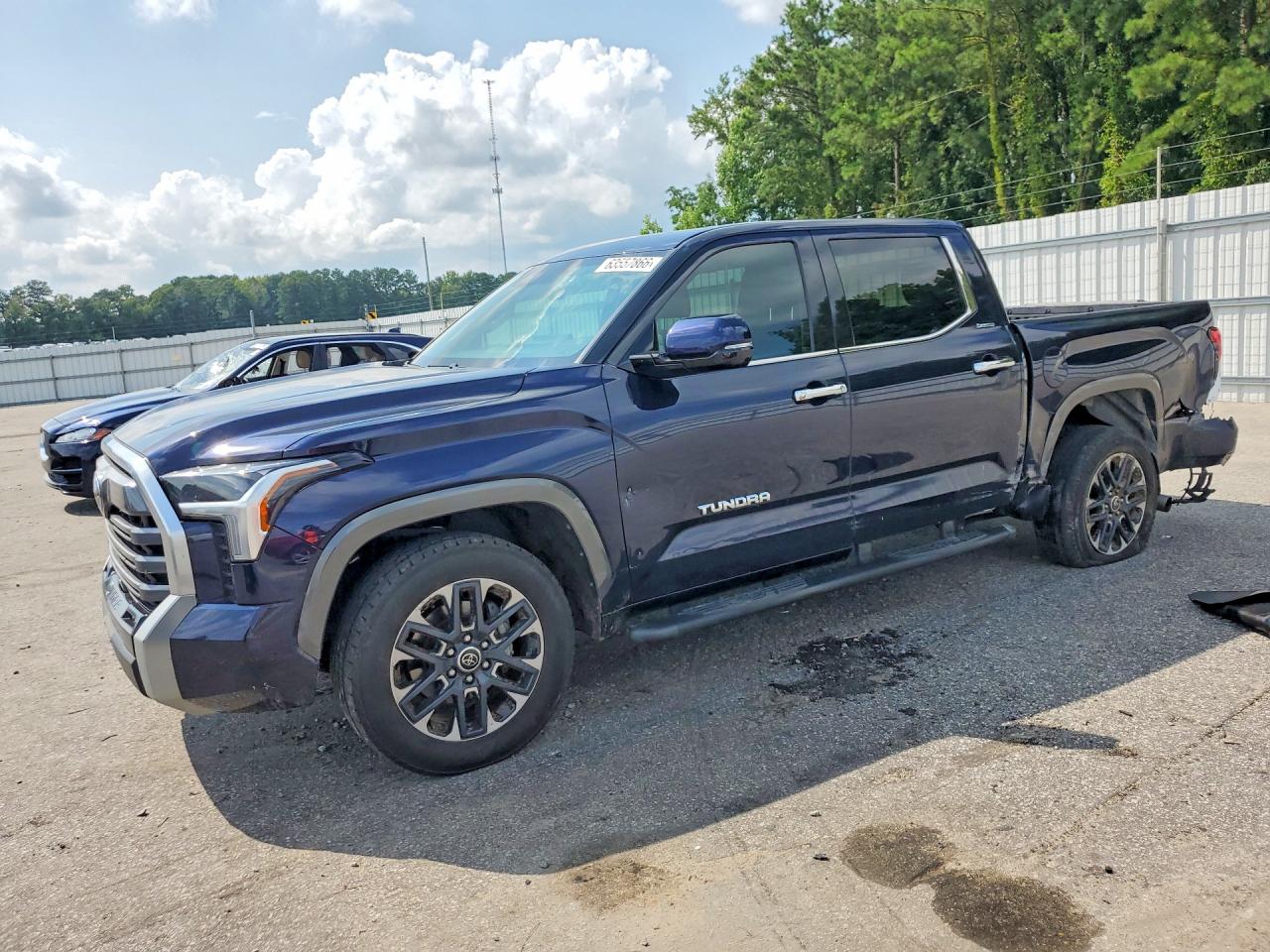 2023 TOYOTA TUNDRA