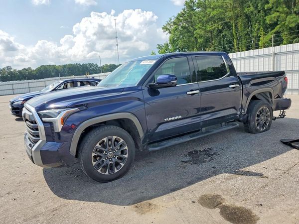 2023 TOYOTA TUNDRA
