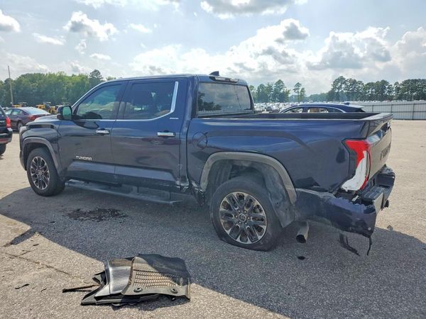 2023 TOYOTA TUNDRA