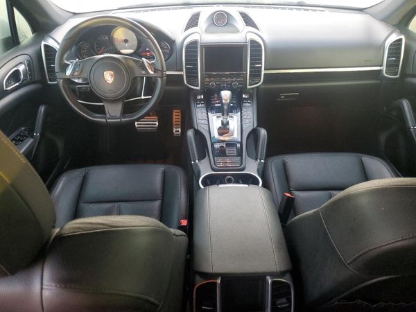 2013 PORSCHE CAYENNE S