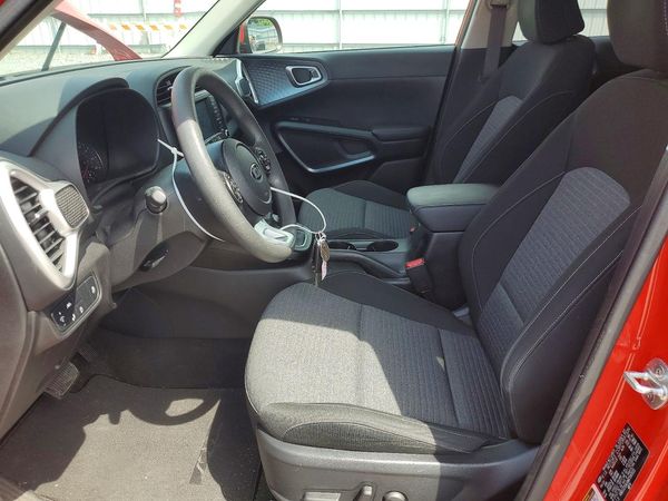 2021 KIA SOUL LX, S, X-Line