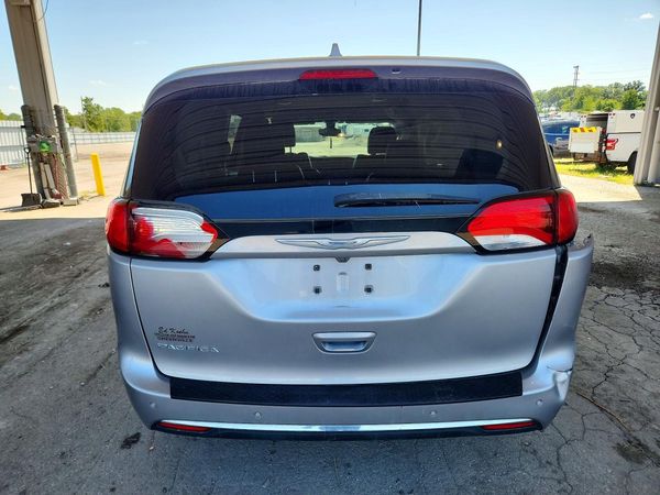 2017 CHRYSLER PACIFICA Touring L Plus