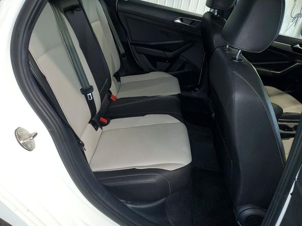2019 VOLKSWAGEN JETTA S, SE, R-Line