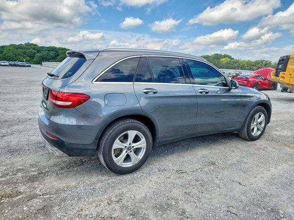 2018 MERCEDES-BENZ GLC GLC300