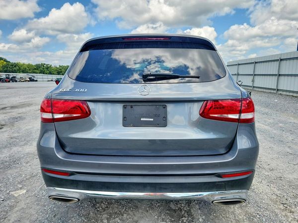 2018 MERCEDES-BENZ GLC GLC300