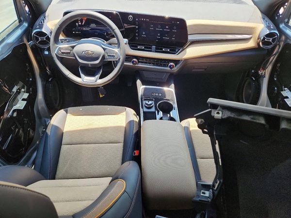 2026 CHEVROLET EQUINOX Active