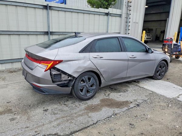 2023 HYUNDAI ELANTRA Blue
