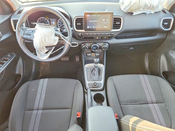 2022 HYUNDAI VENUE SEL & Limited