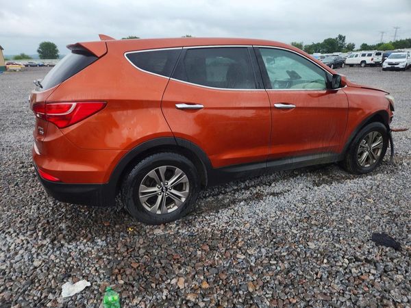 2016 HYUNDAI SANTA FE Base