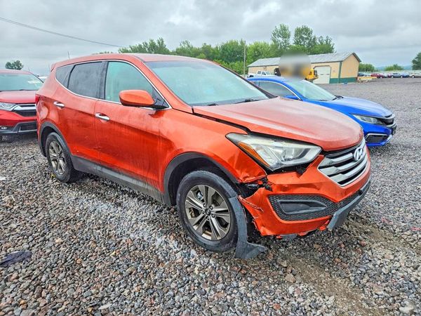 2016 HYUNDAI SANTA FE Base