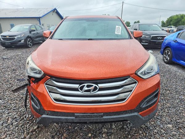 2016 HYUNDAI SANTA FE Base