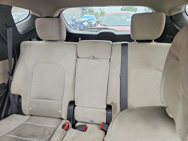 2016 HYUNDAI SANTA FE Base