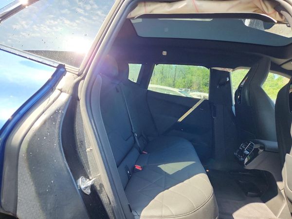 2022 BMW IX xDrive50i