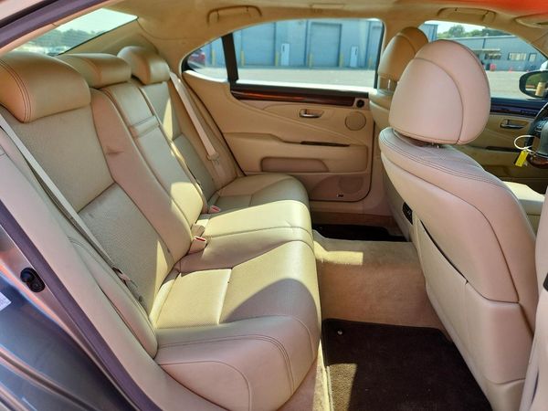 2016 LEXUS LS460 AWD 460