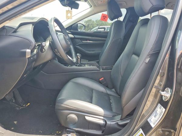 2025 MAZDA MAZDA3 Select Sport Package