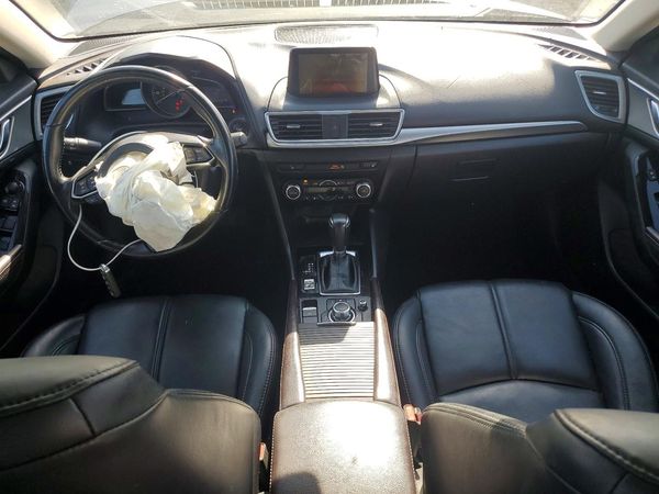 2017 MAZDA 3 Touring