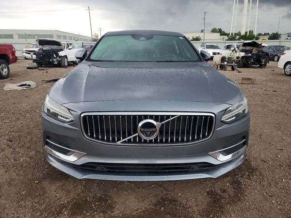 2018 VOLVO S90 Inscription