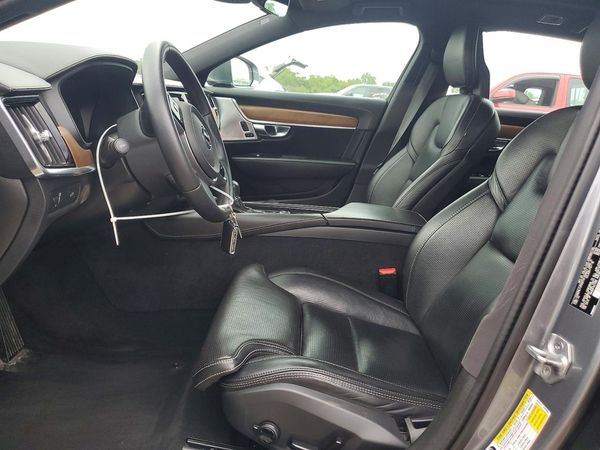 2018 VOLVO S90 Inscription
