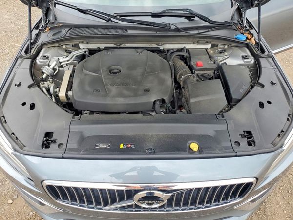 2018 VOLVO S90 Inscription