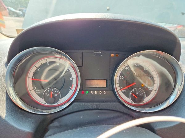 2013 DODGE GRAND CARAVAN SE