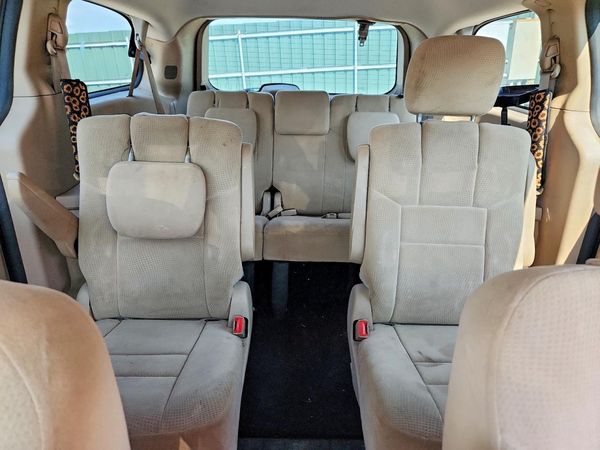2013 DODGE GRAND CARAVAN SE