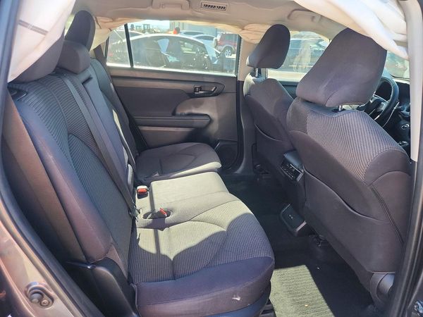 2023 TOYOTA HIGHLANDER