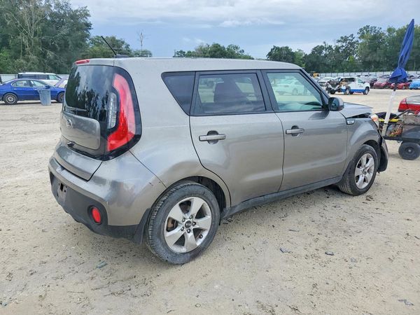 2018 KIA SOUL Base