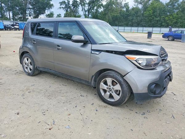 2018 KIA SOUL Base