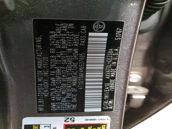 2021 TOYOTA CAMRY SE — VINS